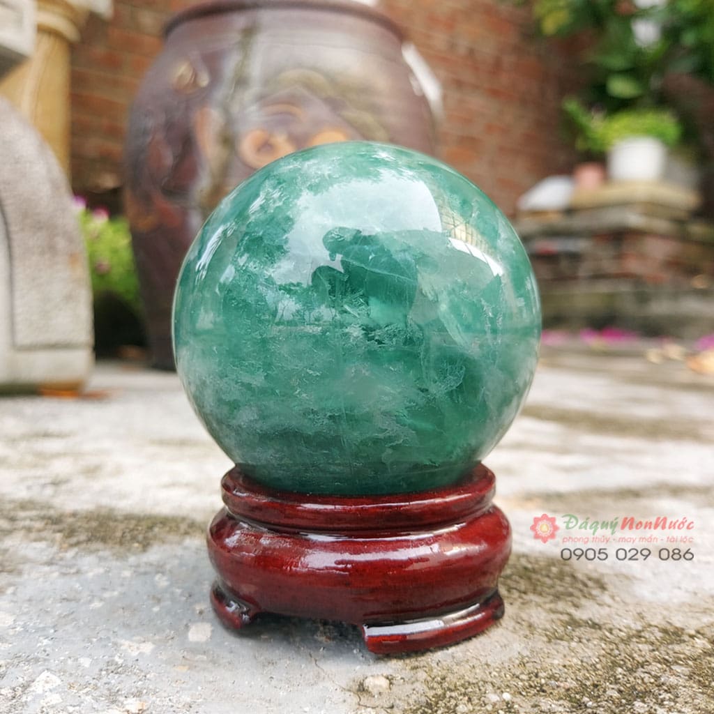 Quả cầu phong thủy đá thạch anh 3 Quả cầu phong thủy đá thạch anh