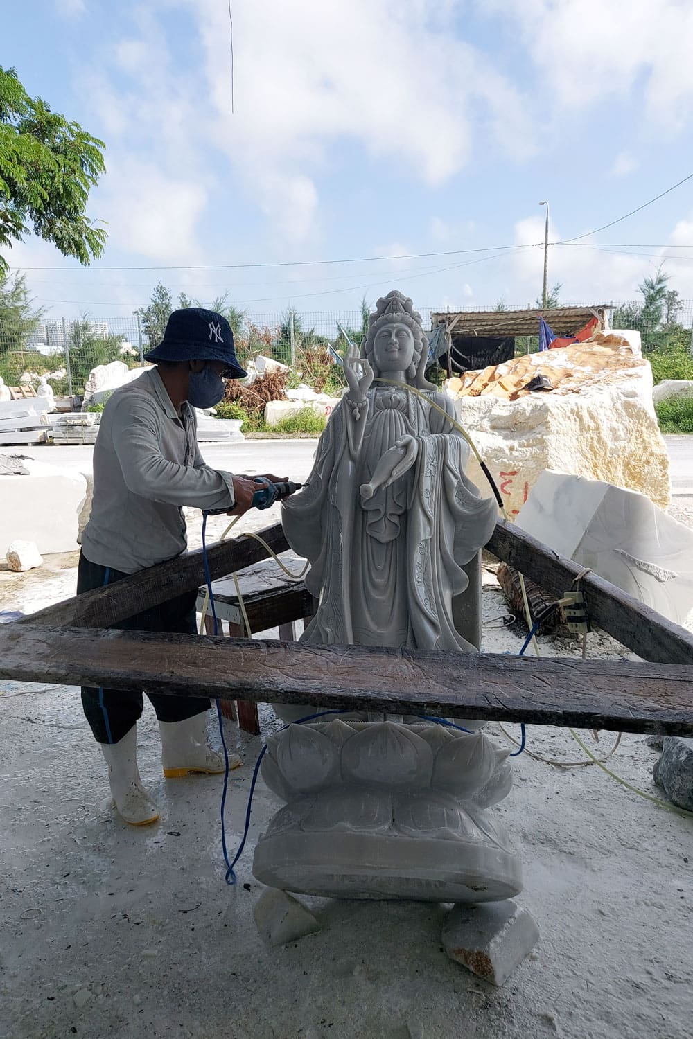 đá quý non nước