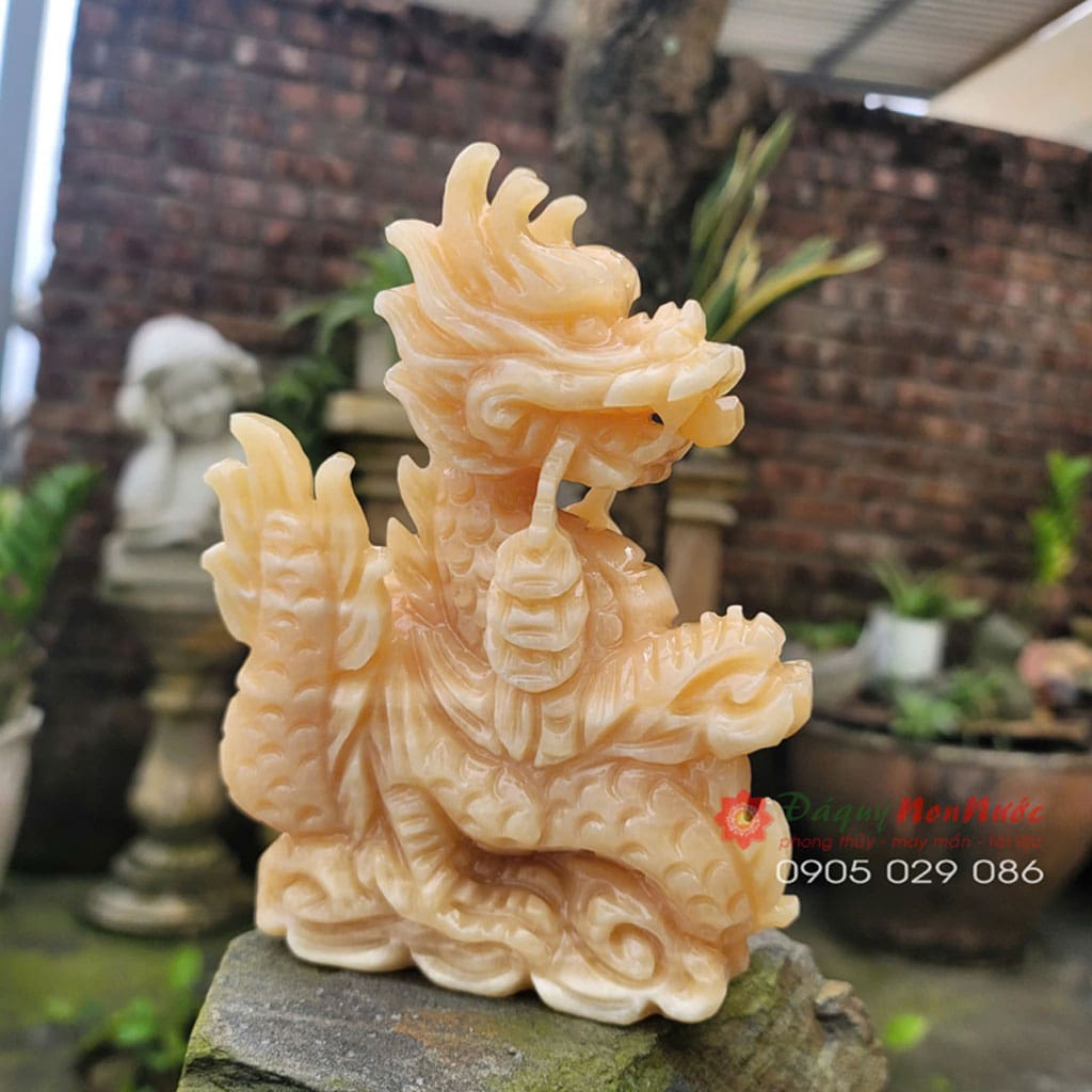 Tượng Rồng đứng ngậm tiền đá ngọc hoàng long