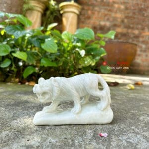 Tượng hổ đá phong thuỷ tuổi dần