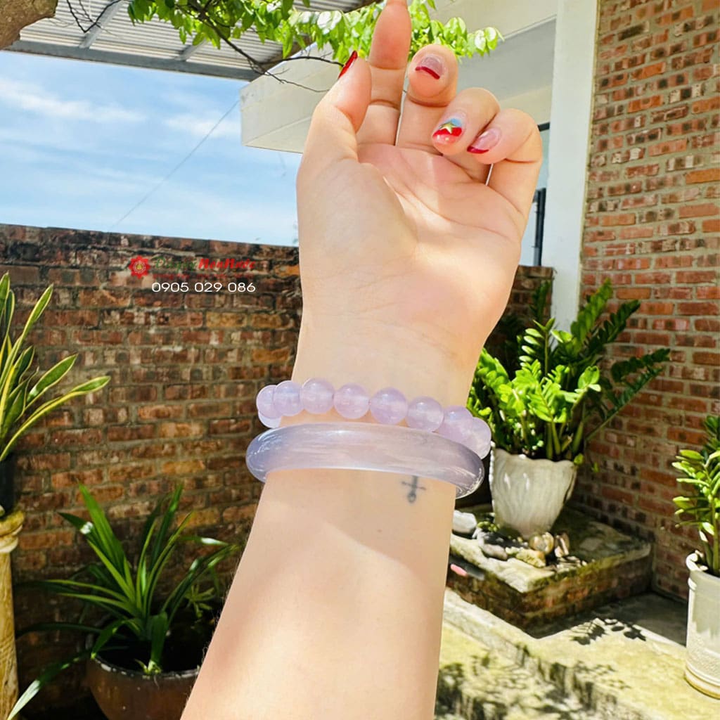 Vòng kiềng đá mắt mèo tím