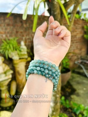 đá ngọc lam giác cạnh