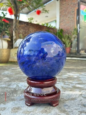 Quả cầu đá năng lượng
